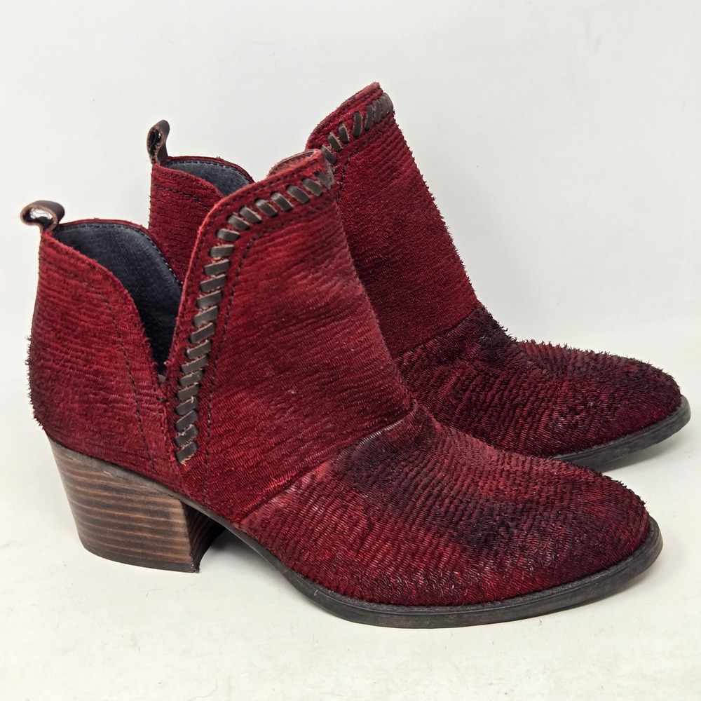 OTBT Venture Wine Red Burgundy Textured Leather Ankle Boots 7.5M 17F935